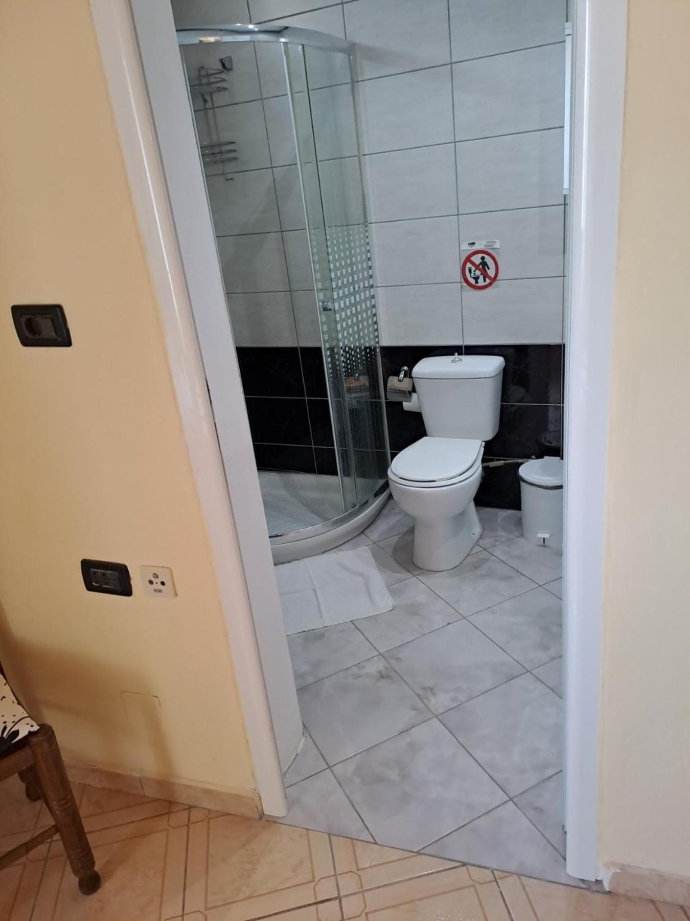 Janis Castle Apartment Himare Luaran gambar
