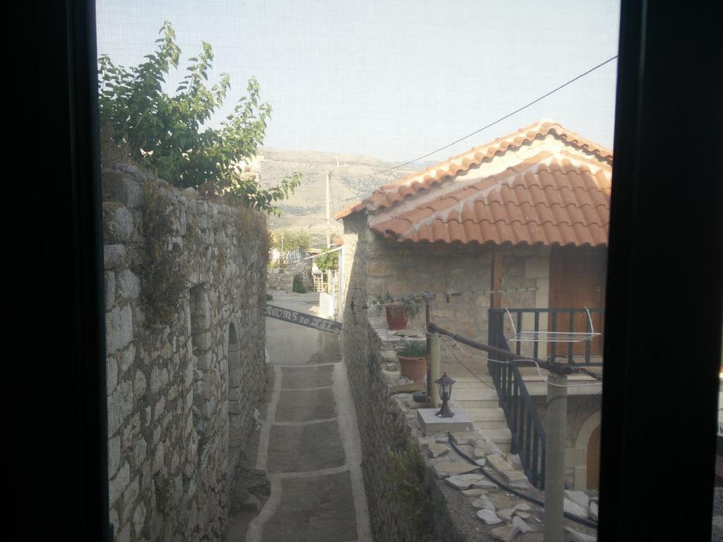 Janis Castle Apartment Himare Luaran gambar