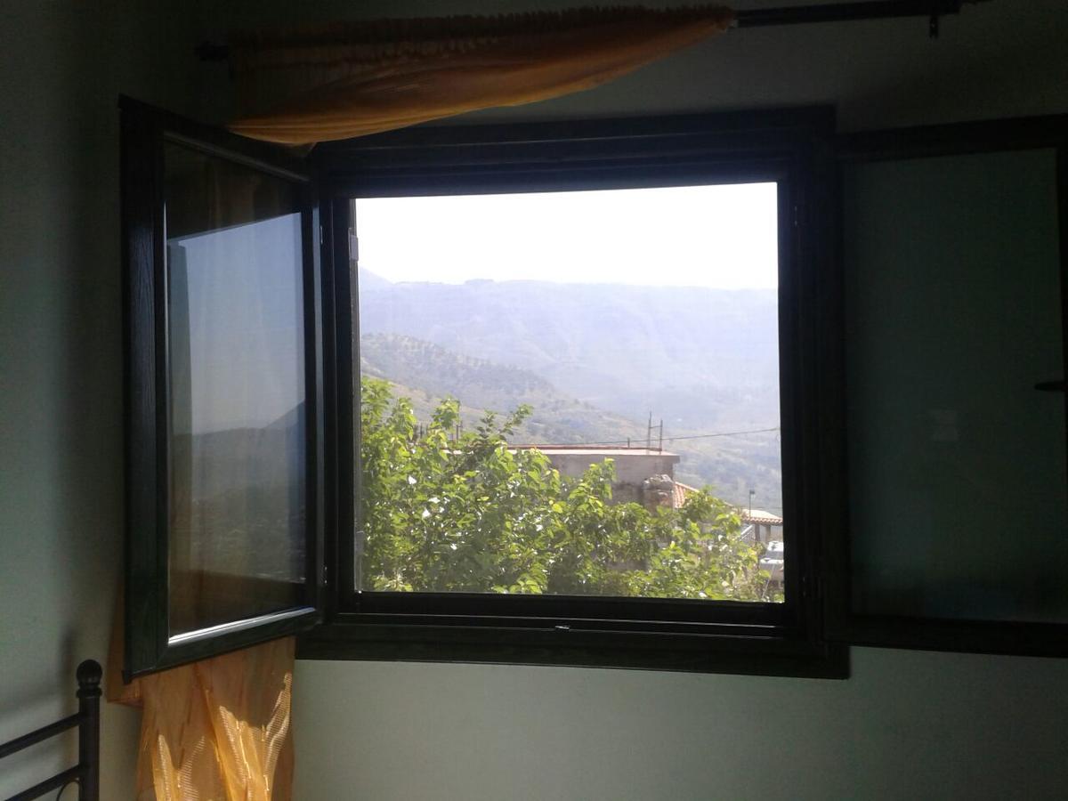 Janis Castle Apartment Himare Luaran gambar