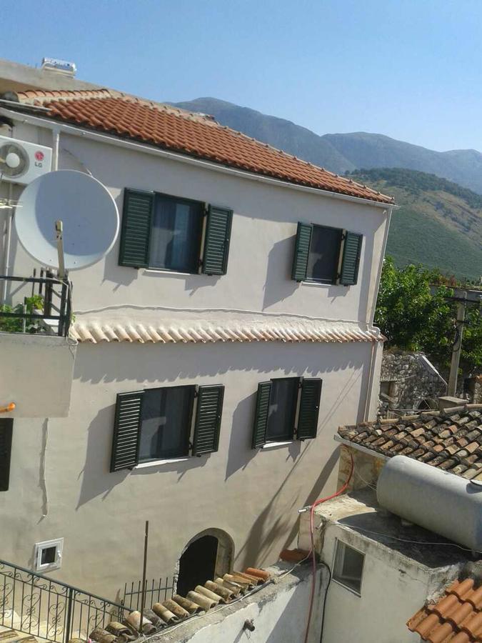 Janis Castle Apartment Himare Luaran gambar